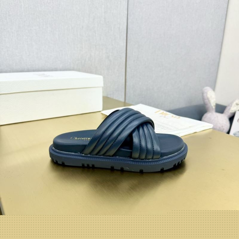 ch**an D*or slippers